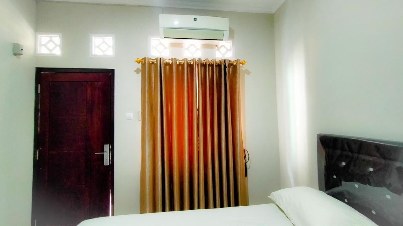 Aqsa Guest House Ciamis Syariah Extérieur photo