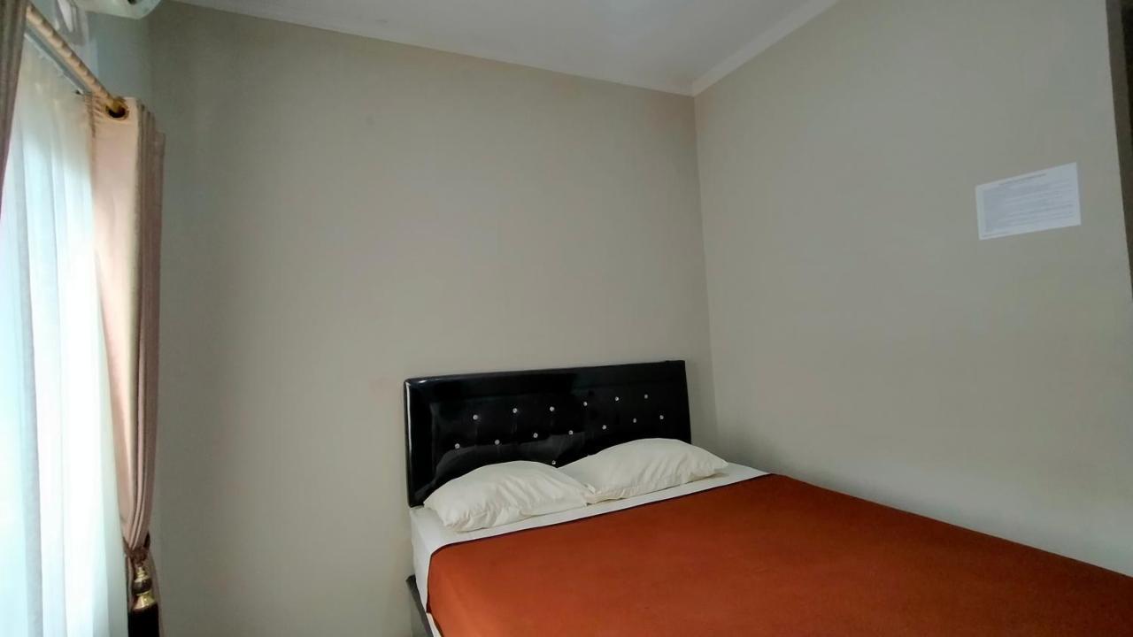 Aqsa Guest House Ciamis Syariah Extérieur photo